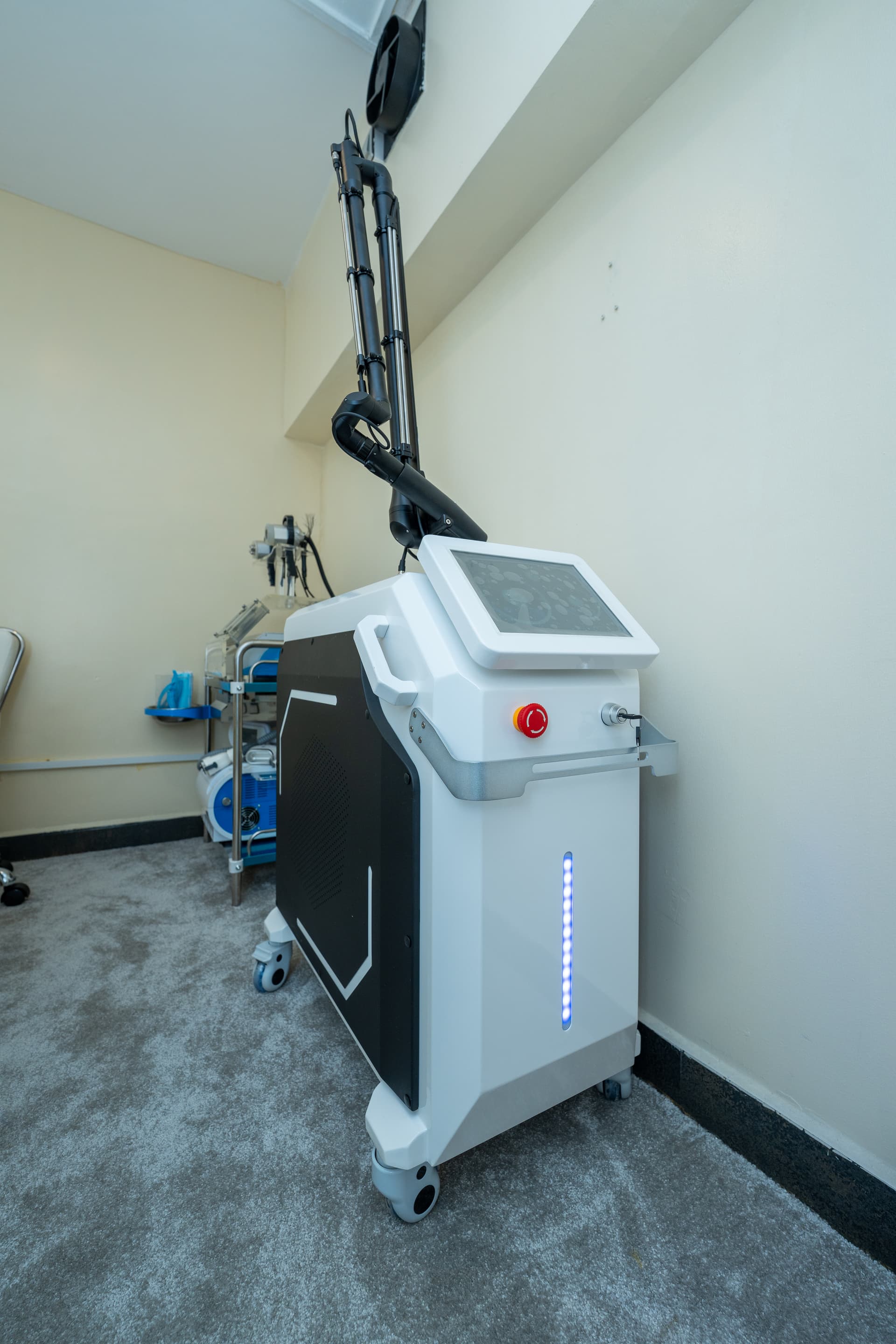 Scarring guidance at Arziki Aesthetics